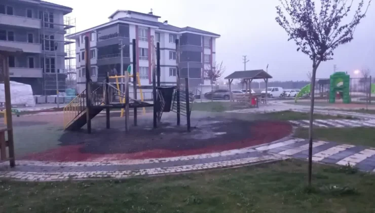 Bolu’da Çocuk Parkı Kundaklandı, Şüpheli Serbest Bırakıldı