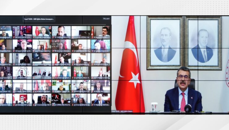 Bakan Tekin, İl ve İlçe Milli Eğitim Müdürleriyle Buluştu