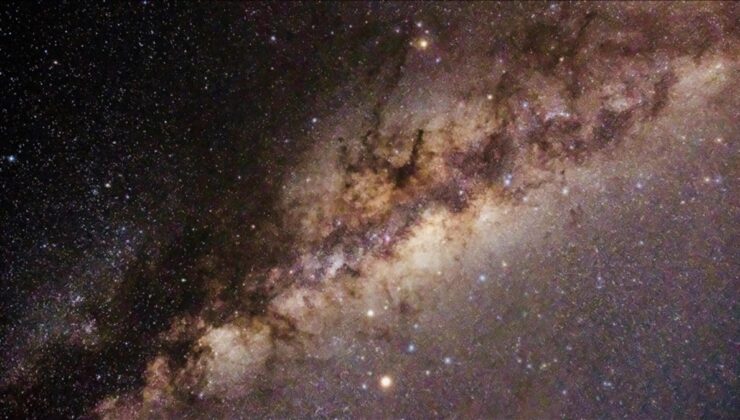 Araştırmacılar, Samanyolu Galaksisinde Evrenin En Yaşlı Yıldızlarını Keşfetti!