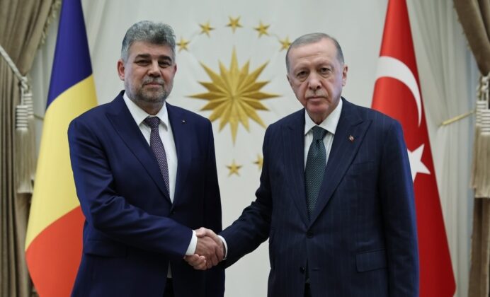 Erdoğan, Romanya Başbakanı Ciolacu’yu Karşıladı