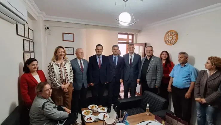 Eşsiz Açılış Töreni ve Tebrikler