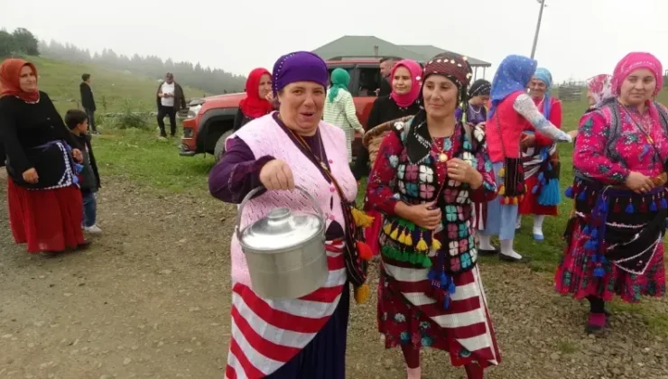Renkli Görüntülerle Büyükoba Yaylası Göç Festivali