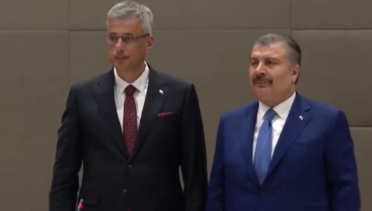 Fahrettin Koca, Kemal Memişoğlu’na devretti