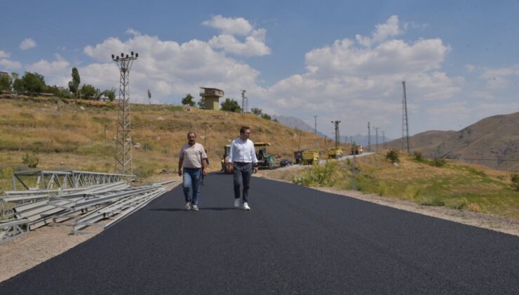 Köy Yolları Konfora Kavuşuyor: Asfaltlama Çalışmaları Devam Ediyor
