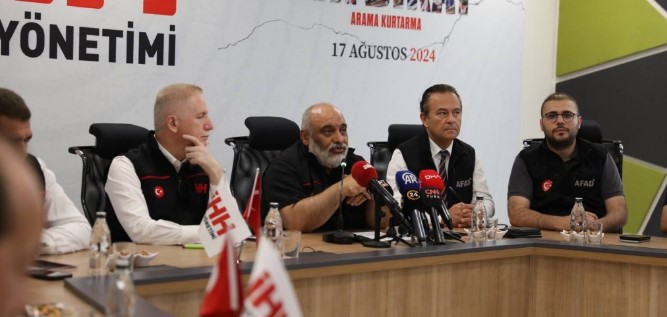 İHH İstanbul’da Arama Kurtarma Tatbikatı Başladı