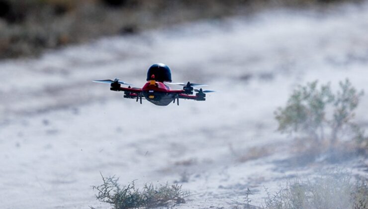 Türk Savunma Sanayisi’nde Çığır Açacak: AZAT FPV Kamikaze Drone’un İlk Saha Testi 4 Ülkeden Heyetlerin Katılımıyla Gerçekleştirildi!