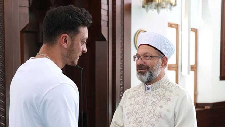 Ozil’den Cami Temizliğine Örnek Davranış!