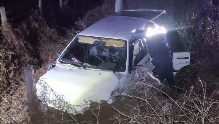 Düzce’de otomobil şarampole devrildi, sürücü ağır yaralı!