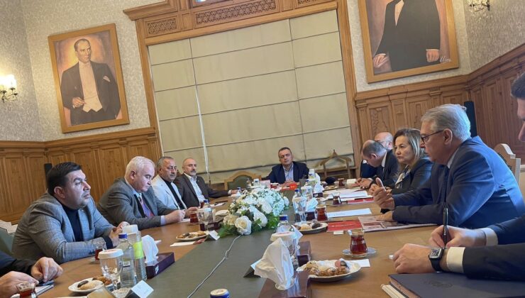 Kars’ta Doğu Kapı Sınır Kapısı Açılma Tartışmaları