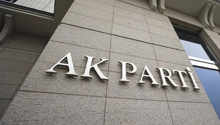 “AK Parti’den Yeni Anayasa Çalıştayları Devam Ediyor”