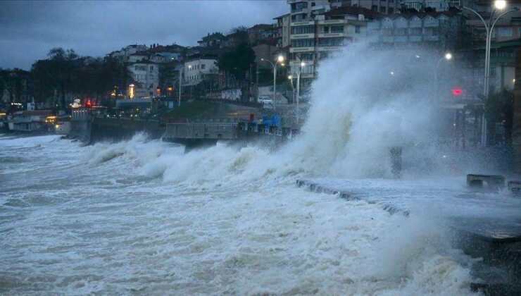 Batı Karadeniz’de Fırtına Uyarısı! Dikkatli Olun!