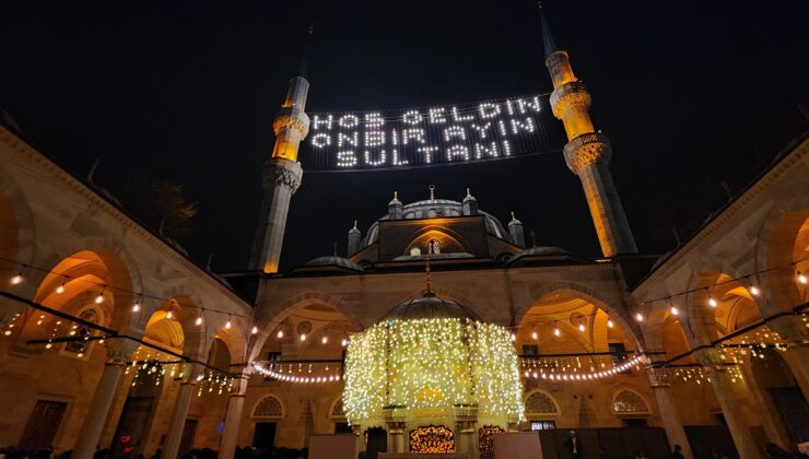 2025 Ramazan Sahur ve İftar Vakitleri Açıklandı!