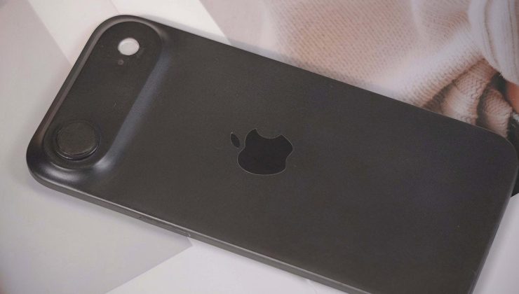 Portsuz iPhone tartışmaları: Kullanıcıları mı düşünüyorsunuz?