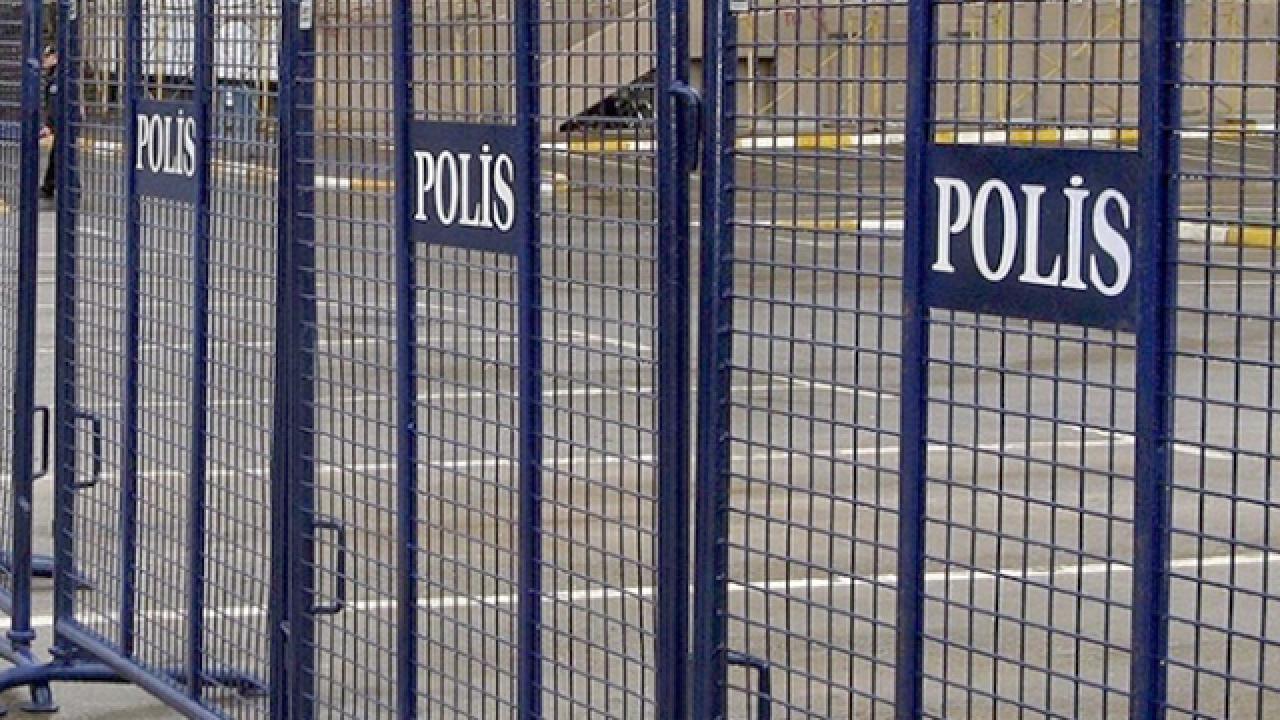 İstanbul’da Yolsuzluk Protestosunda 71 Gözaltı!