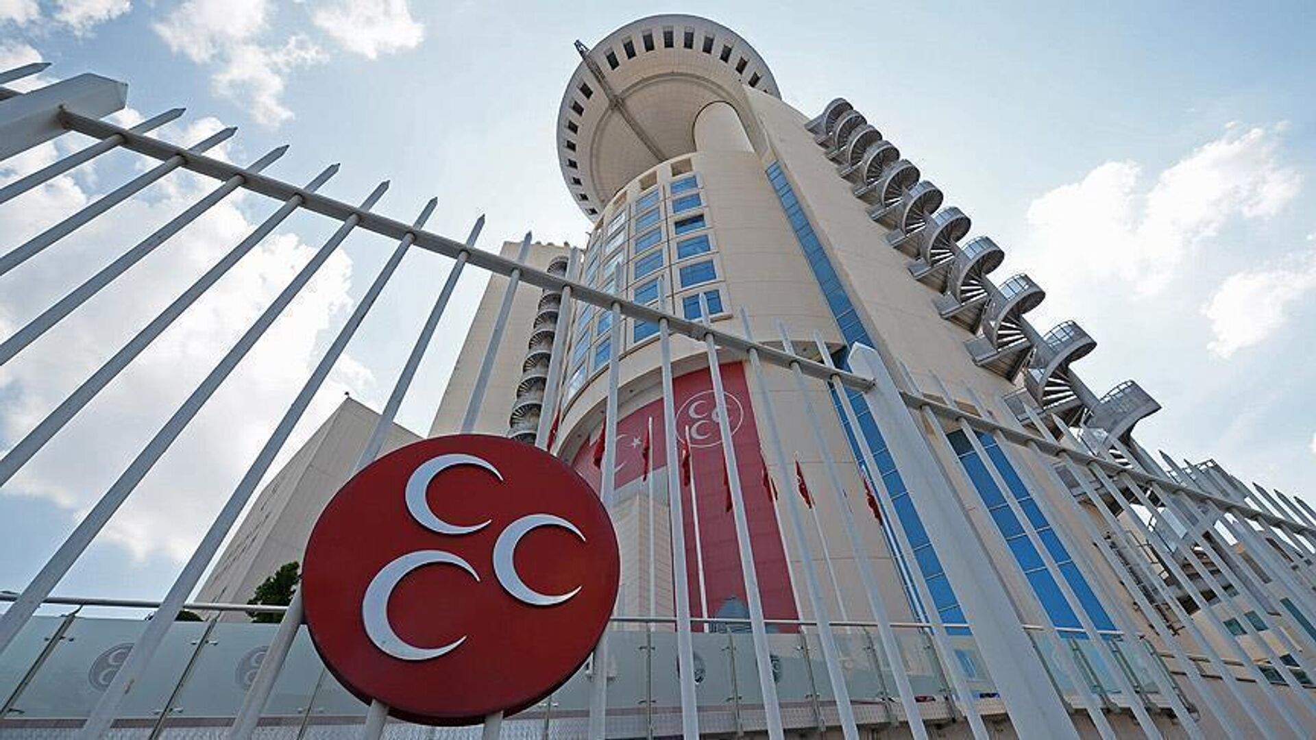 CHP’ye Yargı Uyarısı: Hukuksuzluk ve Yolsuzluk İddiaları