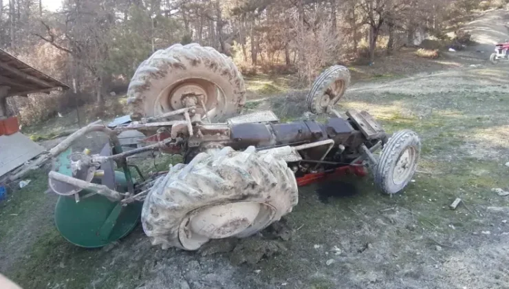 Munduşlar Köyü’nde Traktör Kazası: Kadın Sürücü Yaralandı