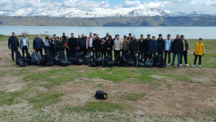 Hazar Gölü’nde Çevre Temizliği Farkındalık Etkinliği