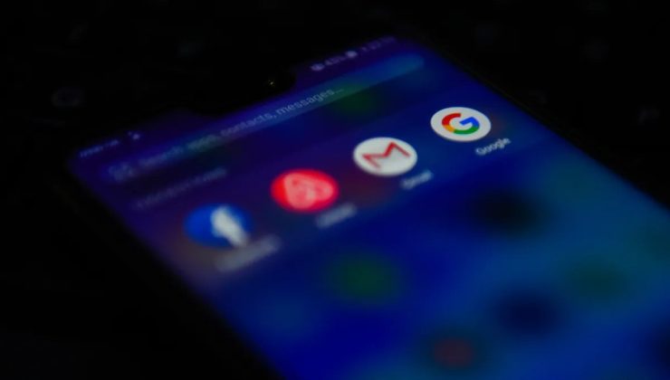 Tehlikeli Android Uygulamaları Kullanıcıları Gizlice İzliyor!