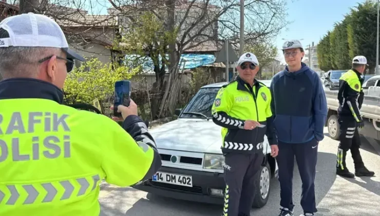 Genç Sürücünün İlk Denetimdeki Eğlenceli Talebi