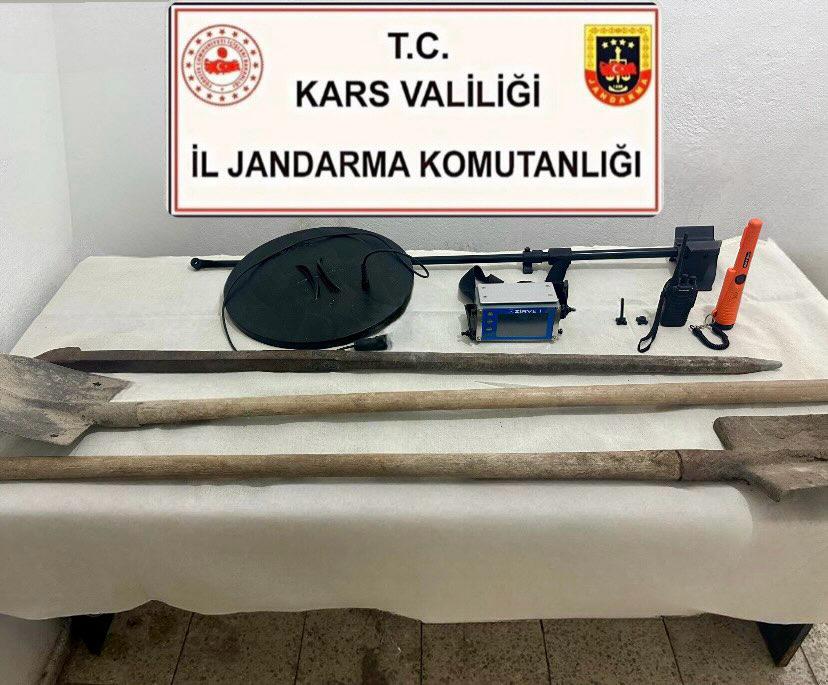 Kaçak Kazı Operasyonu: 5 Şüpheli Suçüstü Yakalandı