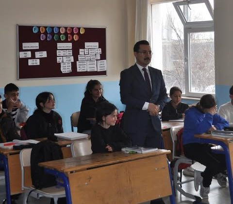 Kaymakam Demirtaş’tan Şehit Batuhan Şimşek Ziyareti