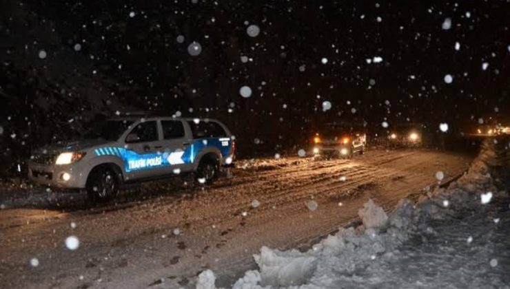Antalya’da Nisan’da Beklenmedik Kar Yağışı!
