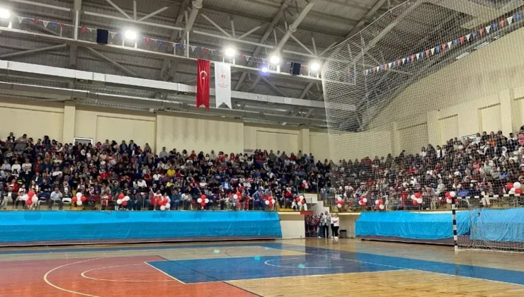 Isparta’da Coşkulu 23 Nisan Kutlaması Yapıldı!