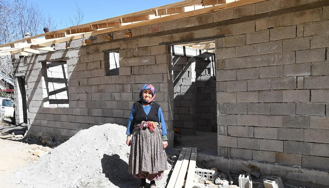 Havva Acar Yeni Evinin Hazırlıklarına Heyecanla Bekliyor!