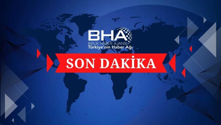 Samsun’da Dev Kaya Parçası Araca Düştü!