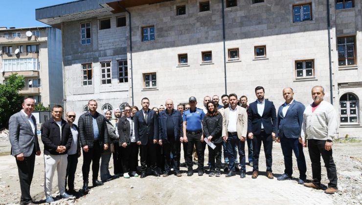 Lapseki’de Emniyet ve Anaokulu Yatırımları Tamamlandı