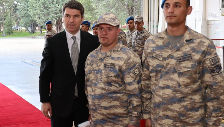 Özel Bireyler için Duygu Dolu Askerlik Töreni