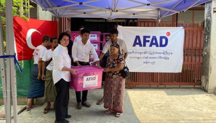 Türkiye, Myanmar’a İnsani Yardım Gönderdi!
