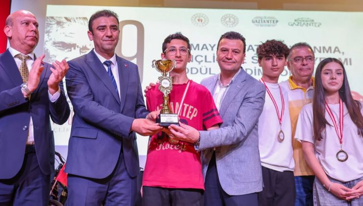 Gençlik ve Spor Bayramı’nda Ödüller Sahiplerini Buldu!