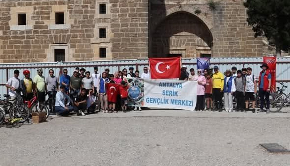Serik’te Bisiklet Turu ile 19 Mayıs Coşkusu!