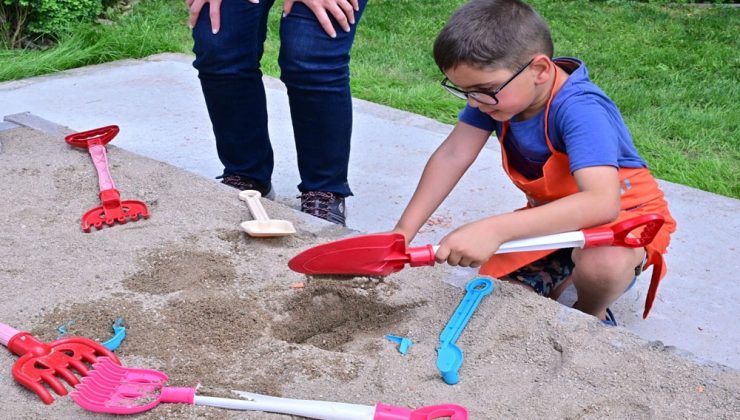 Manisa’da Çocuklar İçin Yaratıcı Atölye Etkinliği