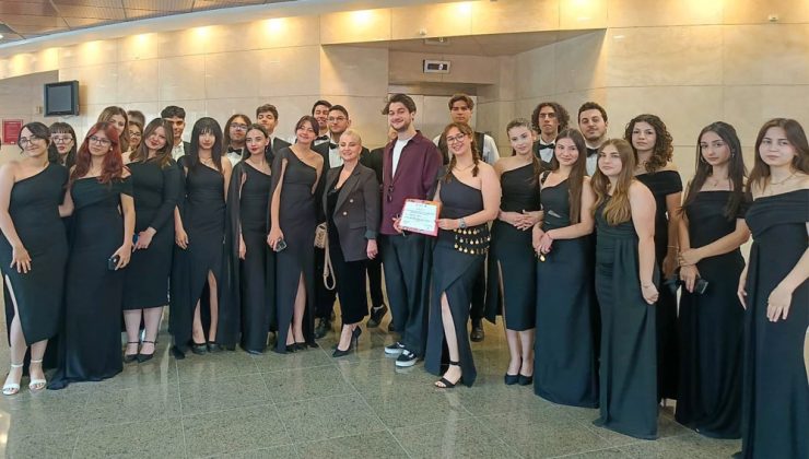 Manisa’da Genç Korolardan Festivalde Büyük Başarı!