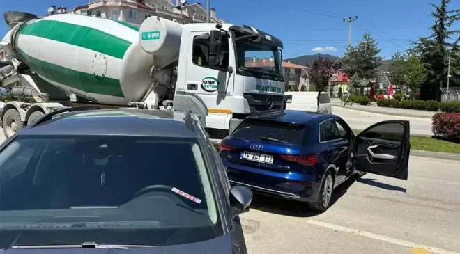 Hastane Bulvarı’nda trafik kazasında bir yaralı!