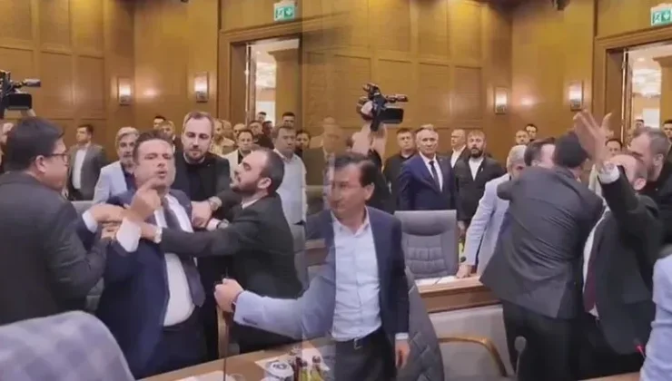 Bursa Meclisi’nde Tartışmalar Alevlendi, Bozbey Üzüntü Duydu!