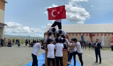 Kars’ta 19 Mayıs Bayramı Coşkuyla Kutlandı!