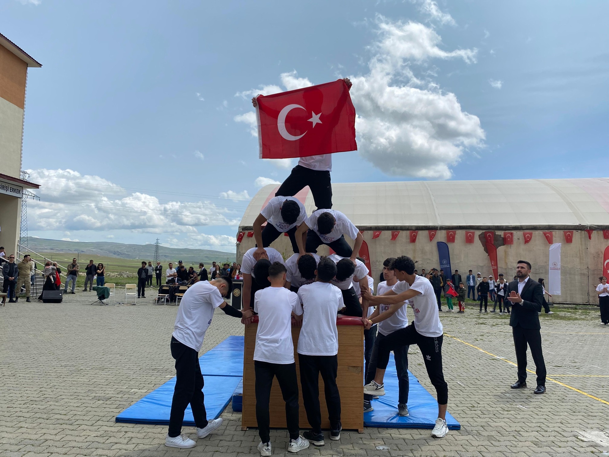 Kars’ta 19 Mayıs Bayramı Coşkuyla Kutlandı!