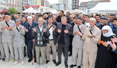 Kars’tan Hac Kafilesi, Kutsal Beldeye Uğurlandı!