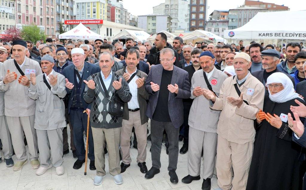 Kars’tan Hac Kafilesi, Kutsal Beldeye Uğurlandı!