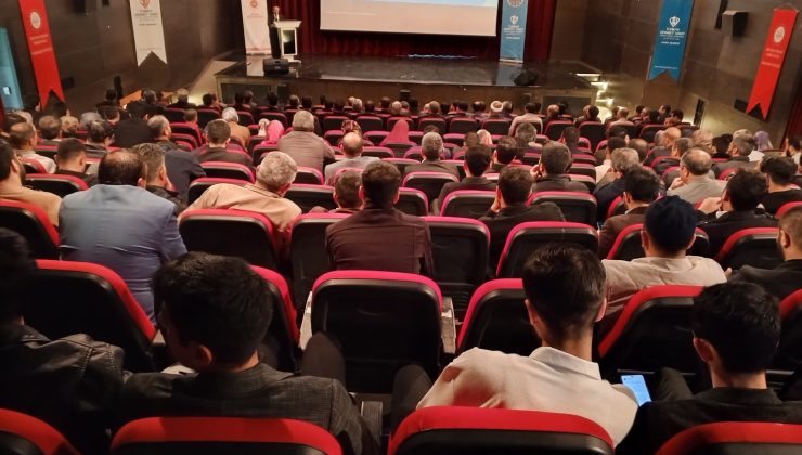 Kars’ta Kurban ve Yaz Kursları Tanıtım Toplantısı