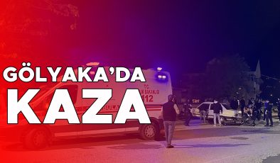 Cumhuriyet Caddesi’nde otomobil ile motosiklet çarpıştı