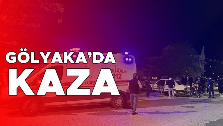 Cumhuriyet Caddesi’nde otomobil ile motosiklet çarpıştı