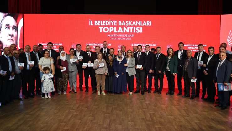 CHP İl Başkanları Amasya’da Toplandı, Çiftçilere Destek Verdi