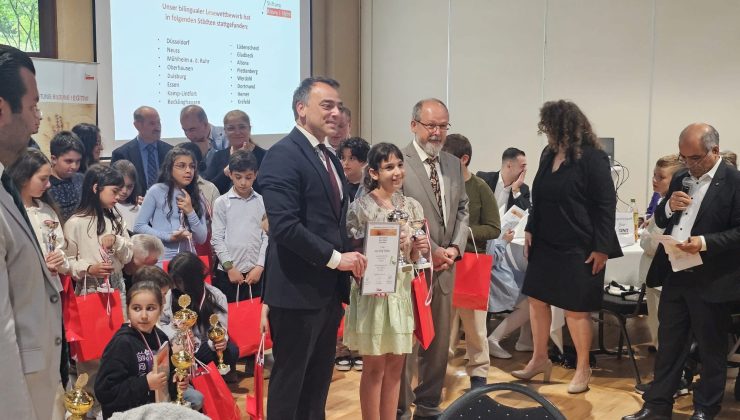 İki Dillilik Festivali Öğrencilerin Yeteneklerini Sergiledi!