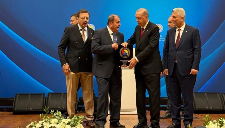 TOBB’dan Önemli Ödüller Cumhurbaşkanı Erdoğan’la Verildi
