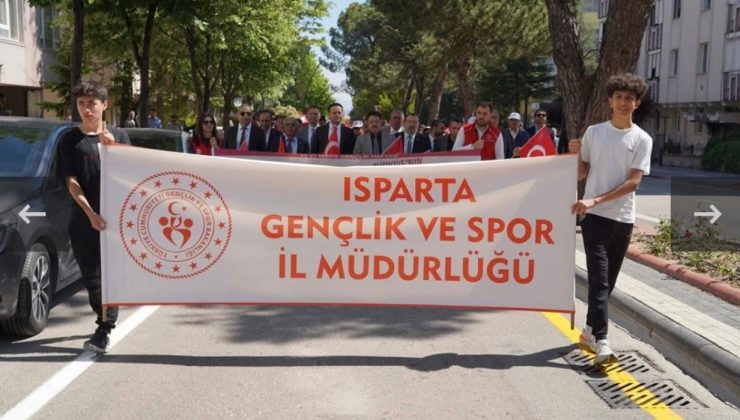 Gençlik Haftası coşkuyla başladı, umut dolu yürüyüş!