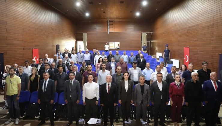 Bucak Kent Konseyi’nde Yeni Başkan Mustafa Kart!